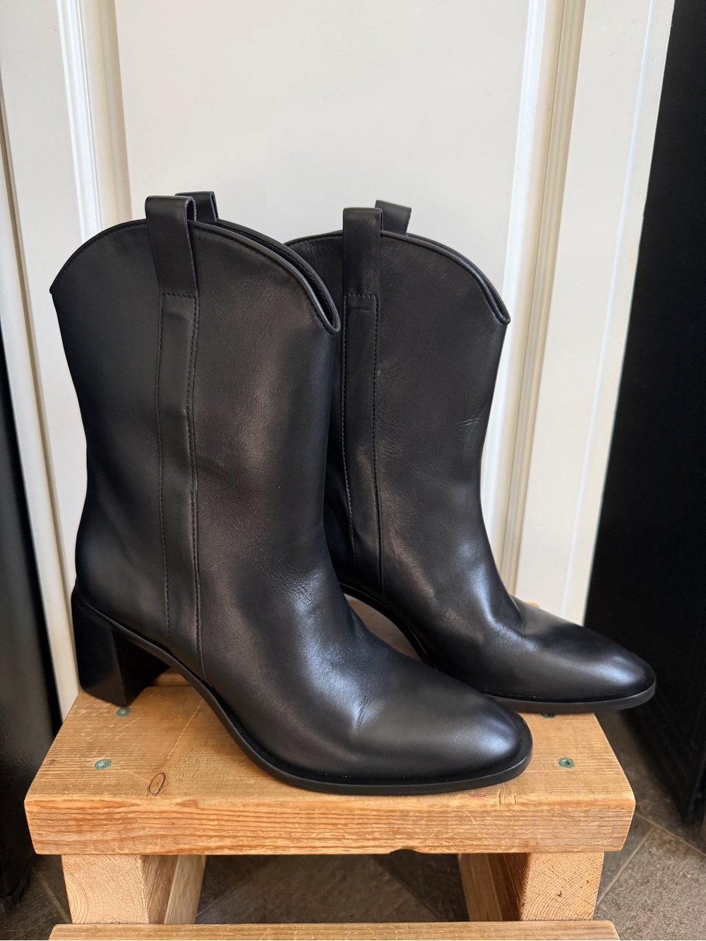 Everlane The Western Boot Black Leather Heeled Boots Size 8